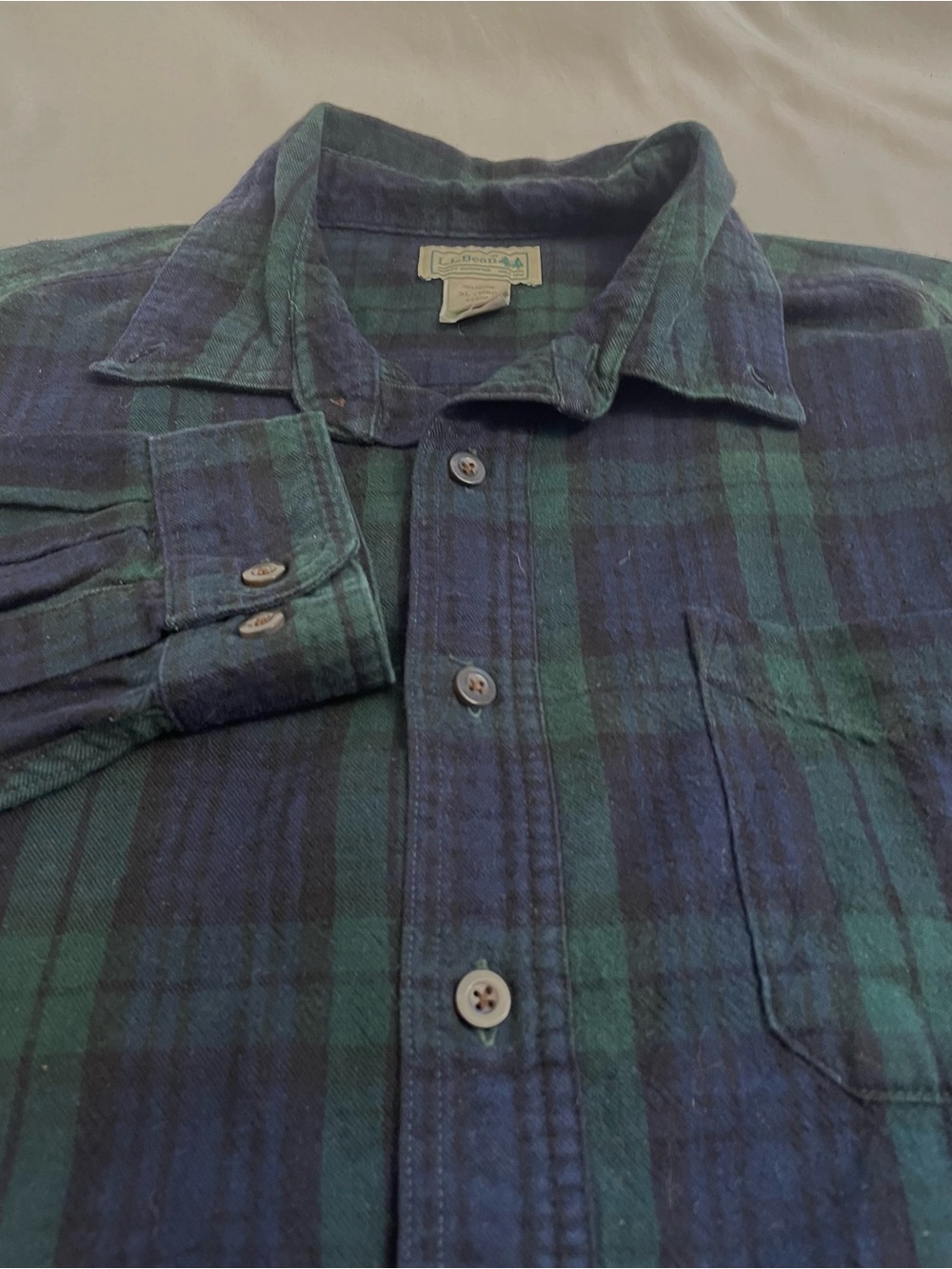 L.L. Bean Scotch Plaid Flannel Shirt Men’s XL Reg Black Watch Tartan Green Blue